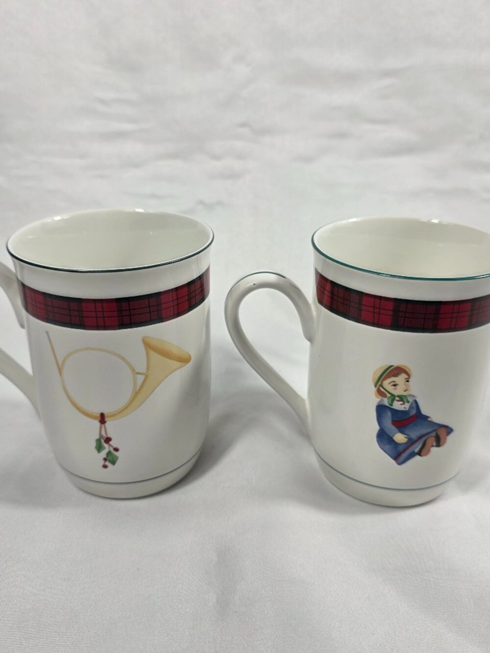 Sasaki Tartan Red Plaid Toy Accent Mugs Horn & Doll Charles Roberts